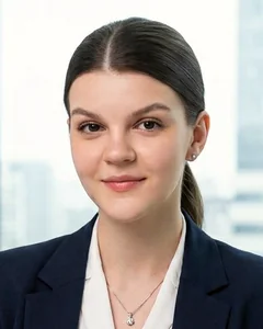 Полина Сафронникова, менеджер по работе с клиентами
